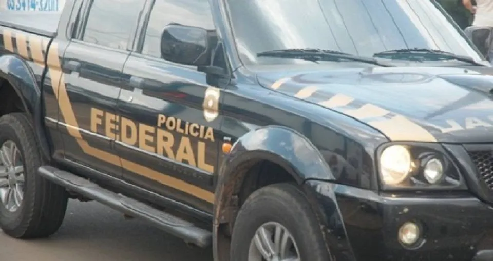Eleições Municipais: Polícia Federal conduz 15 pessoas por crimes eleitorais neste domingo (27)