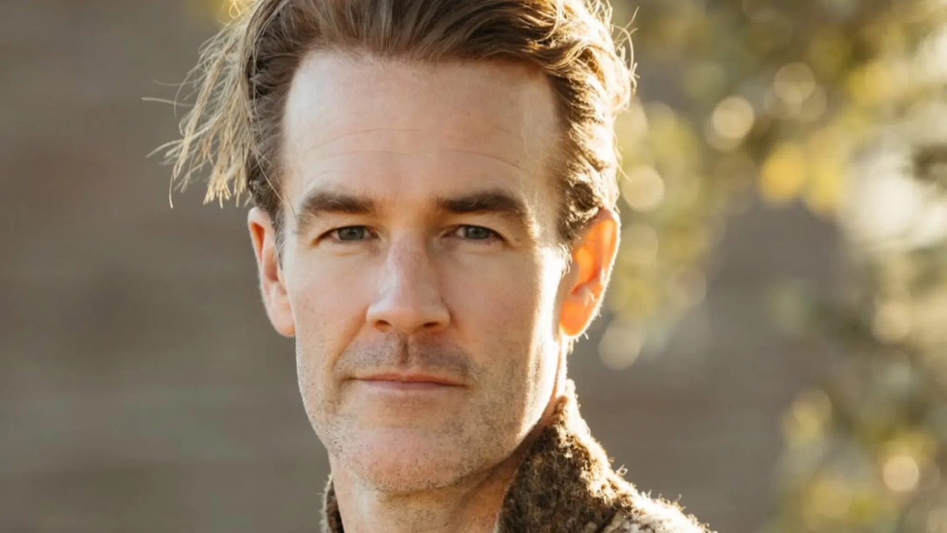 Morre James Van Der Beek, astro de famosa série teen dos anos 1990