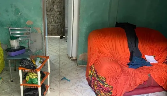 Zelador é morto a facadas em Salvador e esposa é suspeita; "matei ele", gritou para um vizinho  