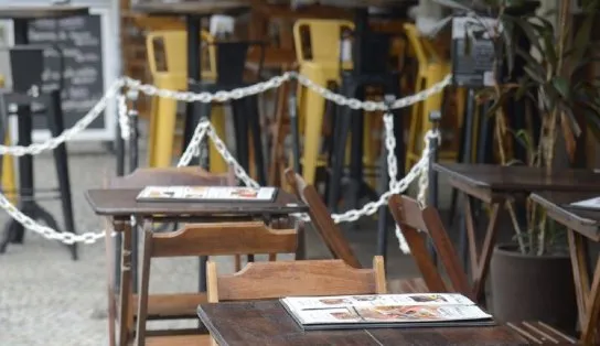 Salvador terá novo toque de recolher aos finais de semana e proibição da venda de bebidas alcoólicas