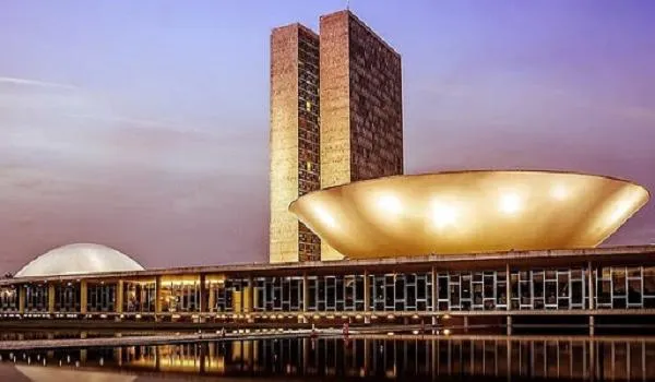 Senado aprova Medida Provisória que dispensa licitação em contratos públicos de até R$ 100 mil