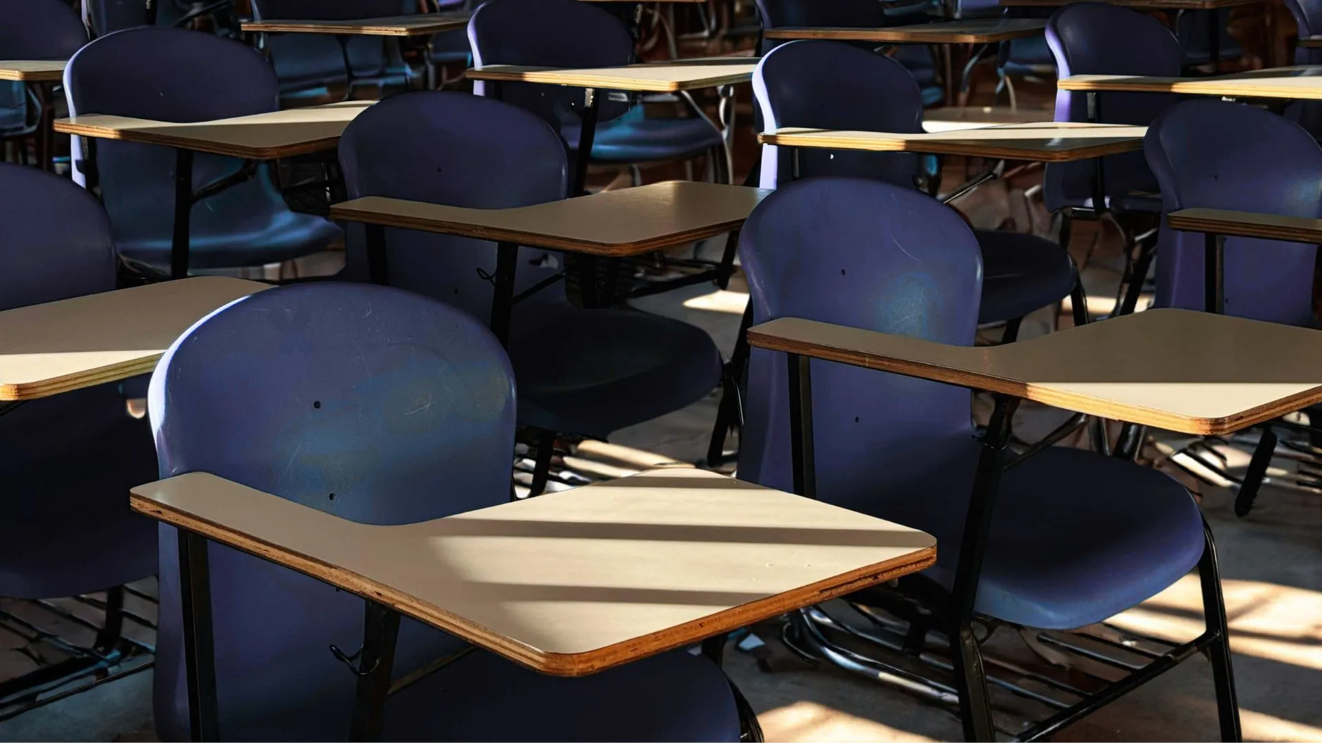 Dez escolas suspenderam as aulas nesta sexta-feira (10)