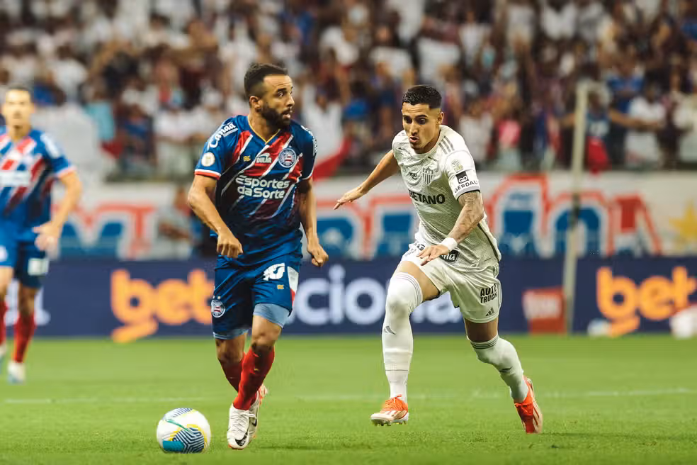 Caio Alexandre em Bahia e Atlético-MG. Foto: Letícia Martins | EC Bahia