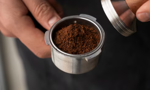 Anvisa pro&iacute;be c&aacute;psula de caf&eacute;, ch&aacute; e p&oacute; da marca Moringa da Paz.| Foto: Magnific