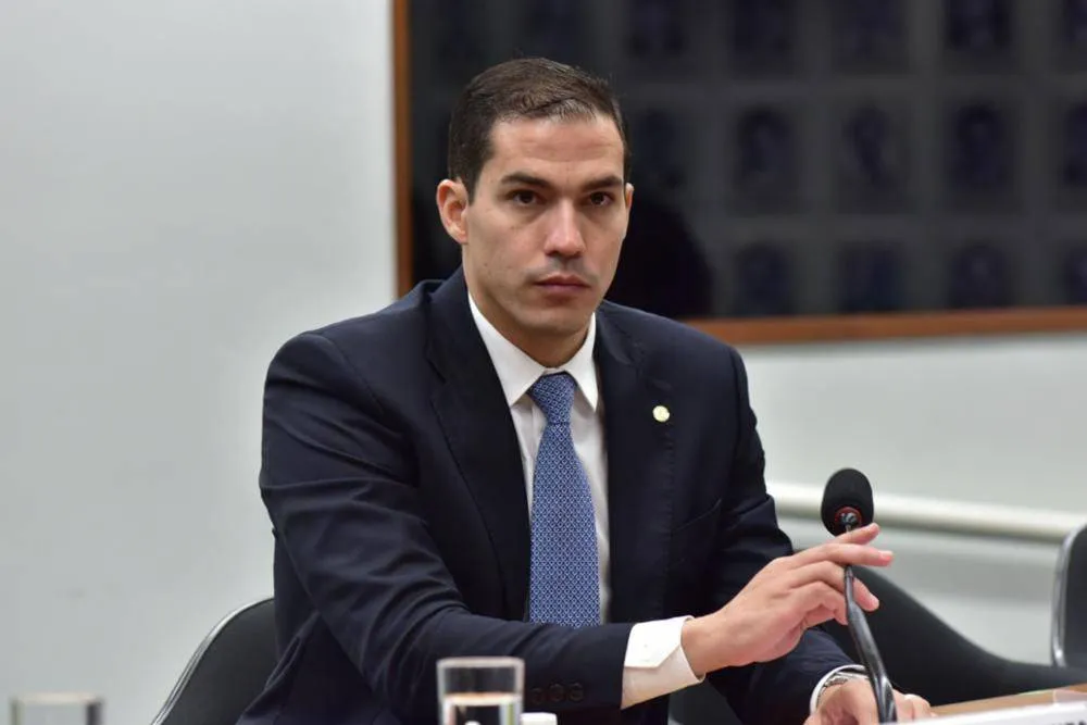 Deputado critica serviço da ViaBahia e convida presidente da concessionária para prestar esclarecimentos na Câmara