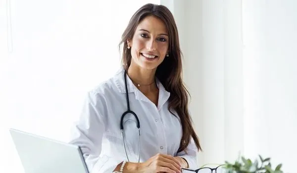 MEC anuncia Exame Nacional de Residência Ebserh com  405 vagas em oito hospitais