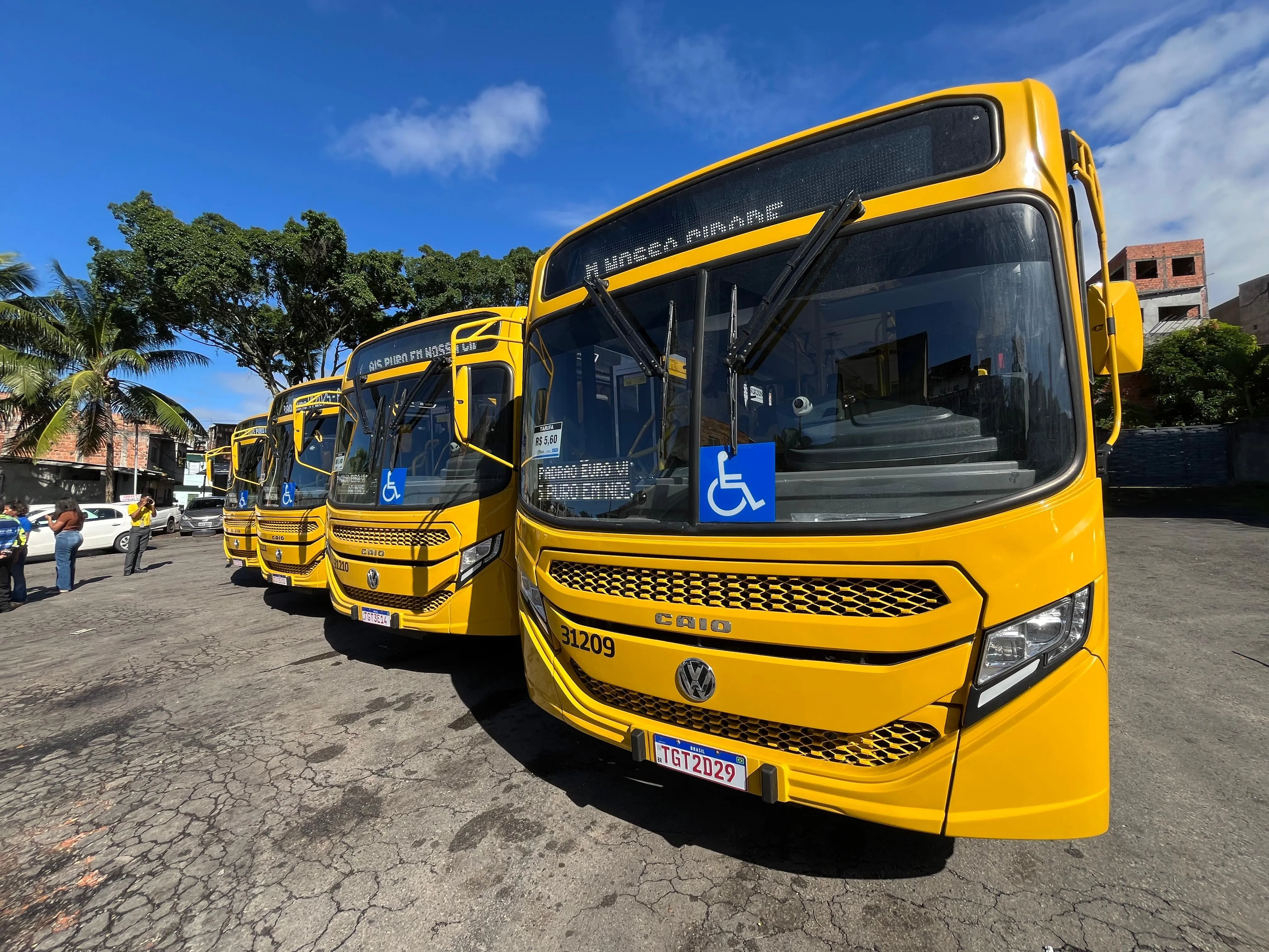 Rodoviários de Salvador anunciam greve geral de ônibus para esta sexta (22)