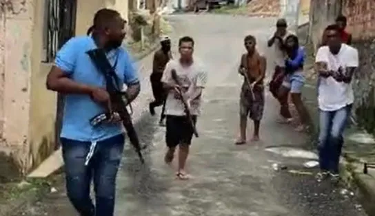 Influenciadores de clipe evangélico que fala em "Exu Caveira" se defendem e acusam pastor de esconder teor da música