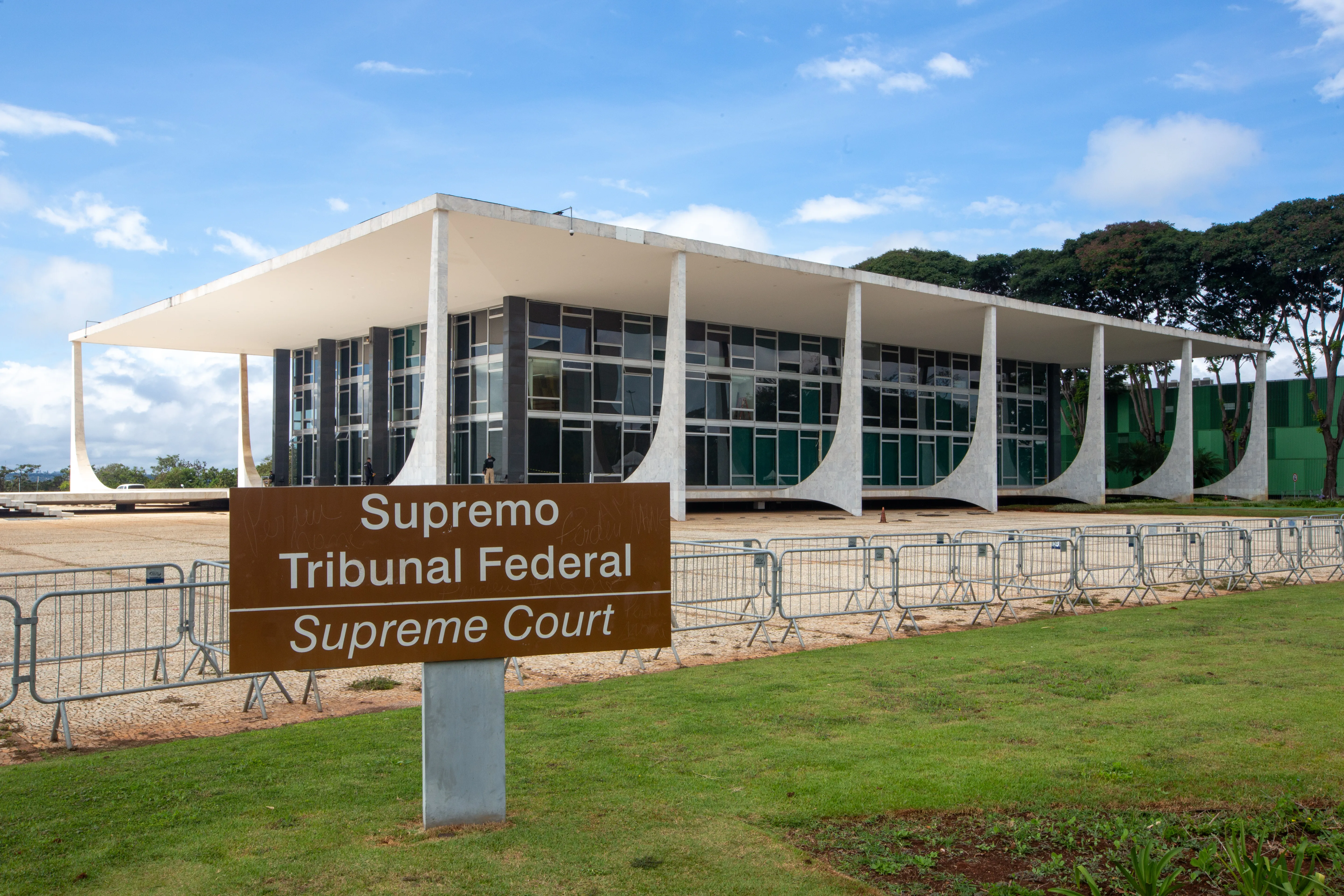 STF julga denúncia contra acusados de integrar núcleo golpista