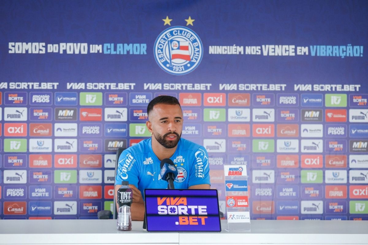 Apesar da ausência de Everton Ribeiro, Caio Alexandre mostrou confiança e disse que o grupo tem 