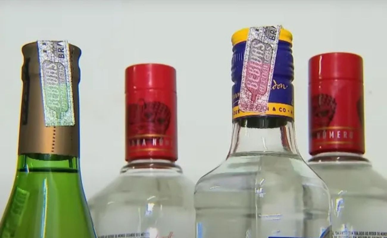 Fim de ano e álcool: Farmacêutica explica mitos dos remédios 'cura-ressaca'