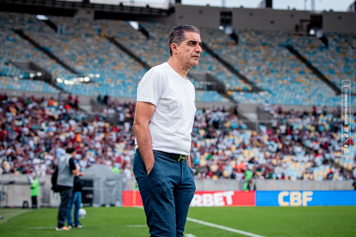 Queda precoce! Renato Paiva é demitido do Fortaleza após 10 jogos