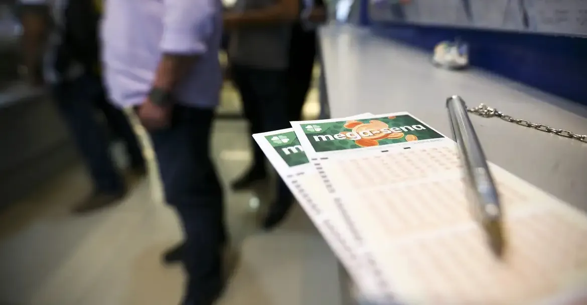 Mega-Sena sorteia neste sábado prêmio acumulado em R$ 42 milhões
