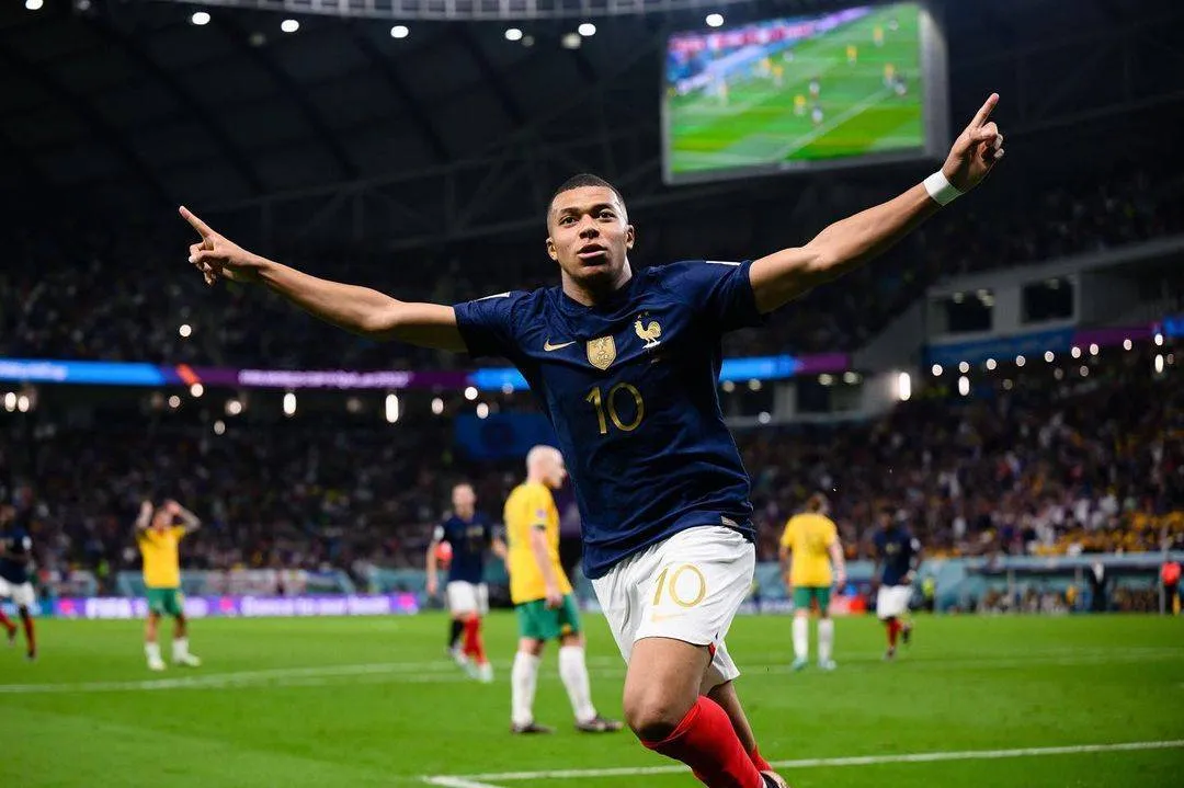 “Dono do PSG”, Mbappé é o novo capitão da França e recebe críticas