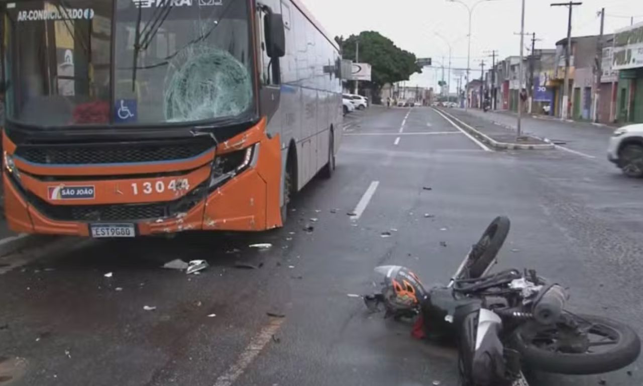 Motociclista morre &agrave;s v&eacute;speras do anivers&aacute;rio. Foto:  TV Suba&eacute;