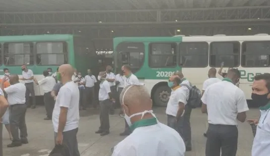 Protestos de rodoviários deixam duas maiores estações de Salvador sem ônibus 
