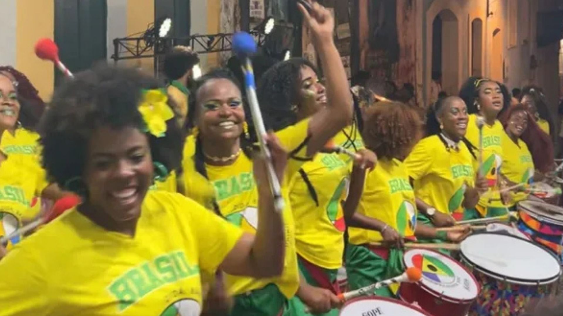 Estreia coloca banho de &aacute;gua fria na torcida brasileira; Foto: Liven Paula / Aratu On