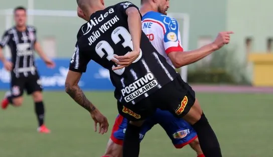 Em jogo de poucas emoções, Bahia e Corinthians ficam no zero a zero, em Pituaçu