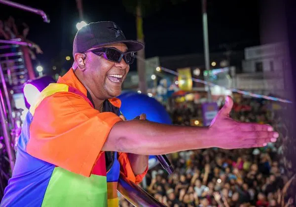 Márcio Victor anuncia show "Arrastão do MV" com Psirico e convidados