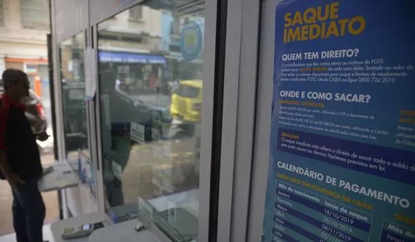 Saque do FGTS para nascidos em novembro e dezembro começa nesta quarta-feira