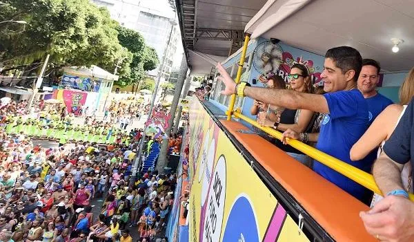"Polícia tem que ter presença ostensiva", diz ACM Neto sobre atuação da PM no Carnaval