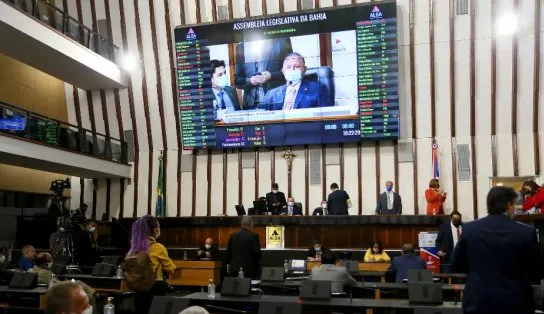ALBA premia jornalistas e parlamentares que se destacaram em 2024 