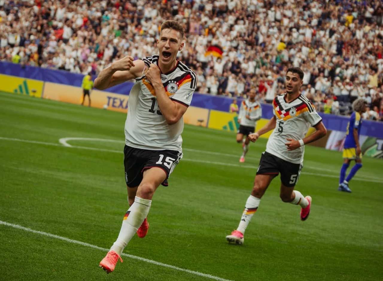 Schlotterbeck Vibra Ap&oacute;s Fazer O Gol Do Al&iacute;vio. Depois Disso, Veio a Goleada Foto Divulga&ccedil;&atilde;o  Dfb