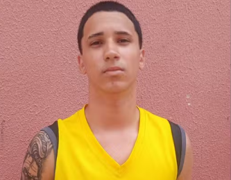 O adolescente de 16 anos morto a tiros foi identificada como David Lima Nazareth.| Reprodu&ccedil;&atilde;o: Redes Sociais