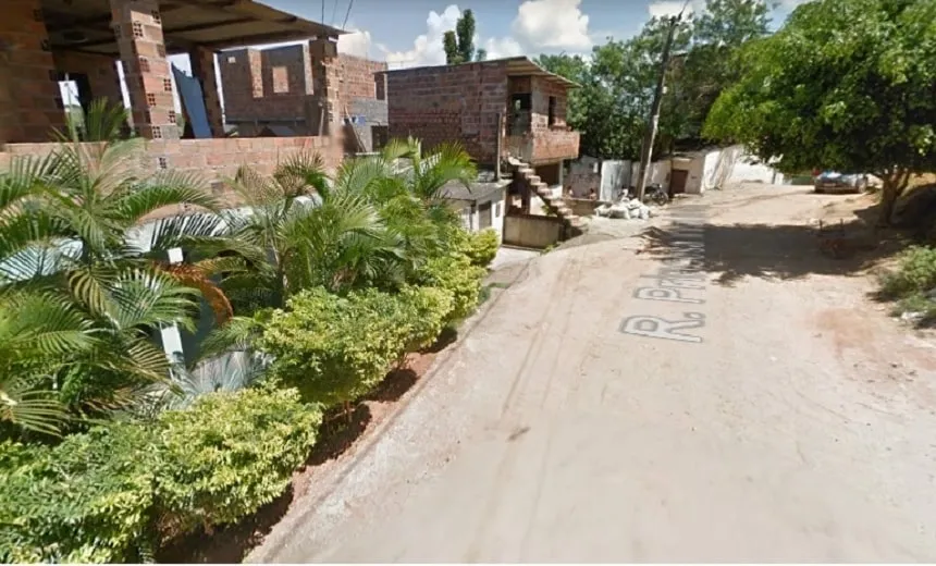 Polícia busca por homem que matou irmão após discussão dentro de casa no Bairro da Paz 