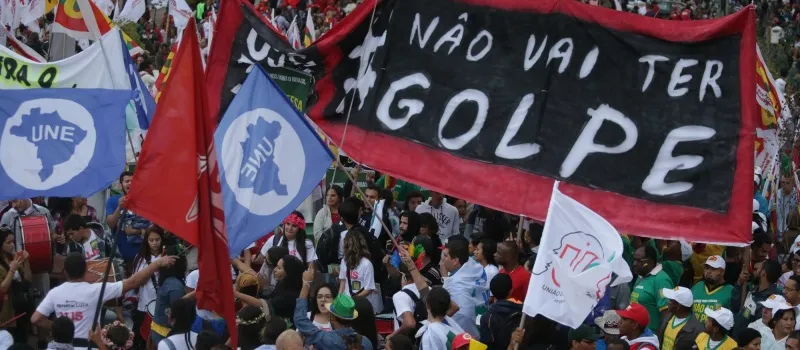 ALERTA: Movimento pró-Lula marca manifestação no mesmo horário dos contrários e há risco de confronto
