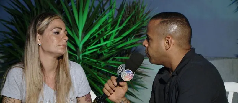 EXCLUSIVO – PARTE II: Ex-dançarina de Silvanno Salles fala em crise do pânico e que perdeu sorriso após prisão