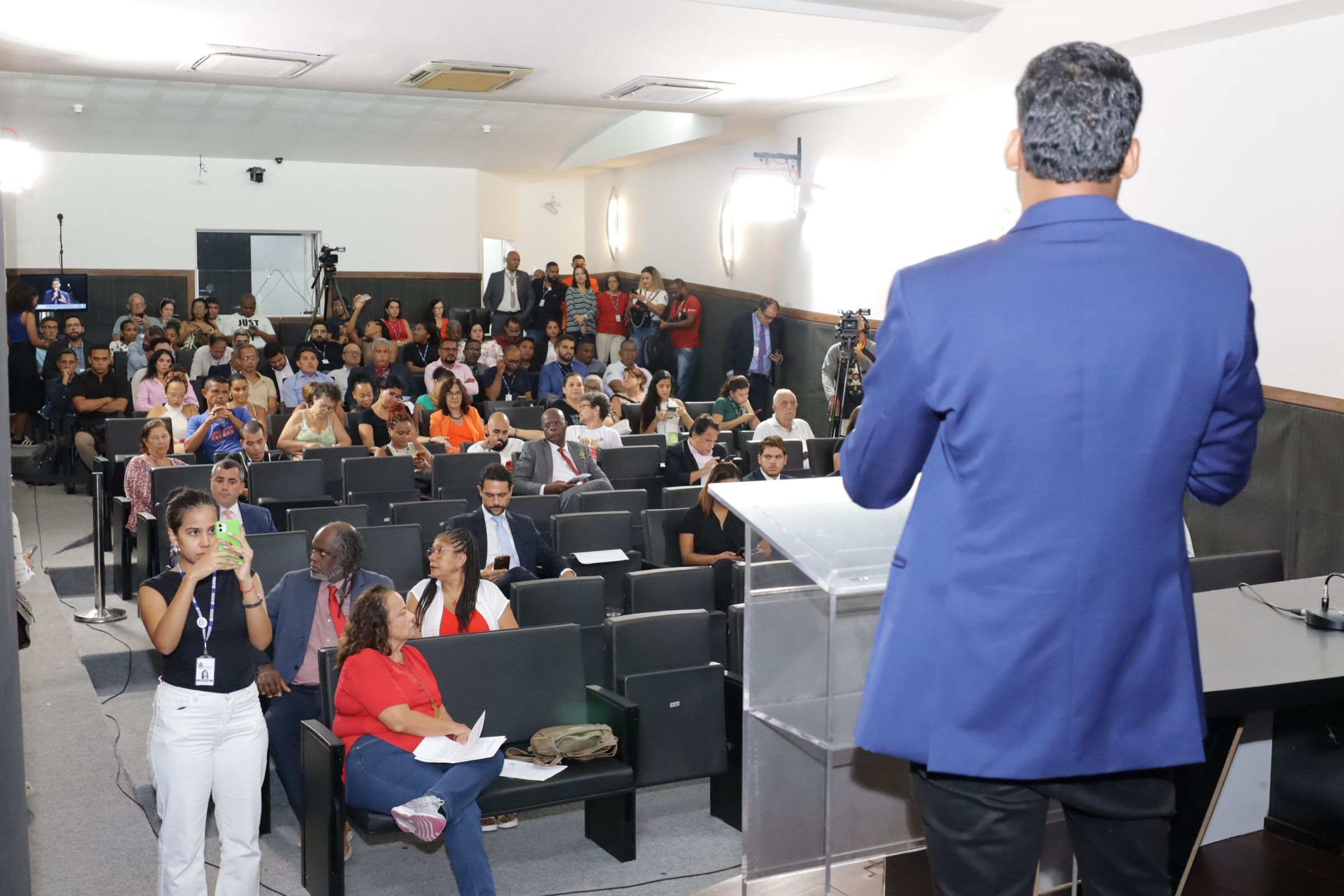 Sessões são realizadas no Centro de Cultura da Câmara | Foto: Antonio Queirós/CMS