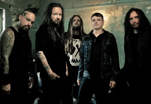 Korn anuncia show no Brasil em 2026; confira data e valor dos ingressos