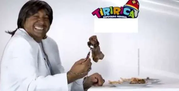 Tiririca é condenado por parodiar música de Roberto Carlos