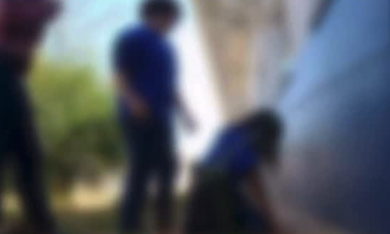 Estudante é espancada em escola por grupo de colegas que imitava facções.Foto: Reprodução