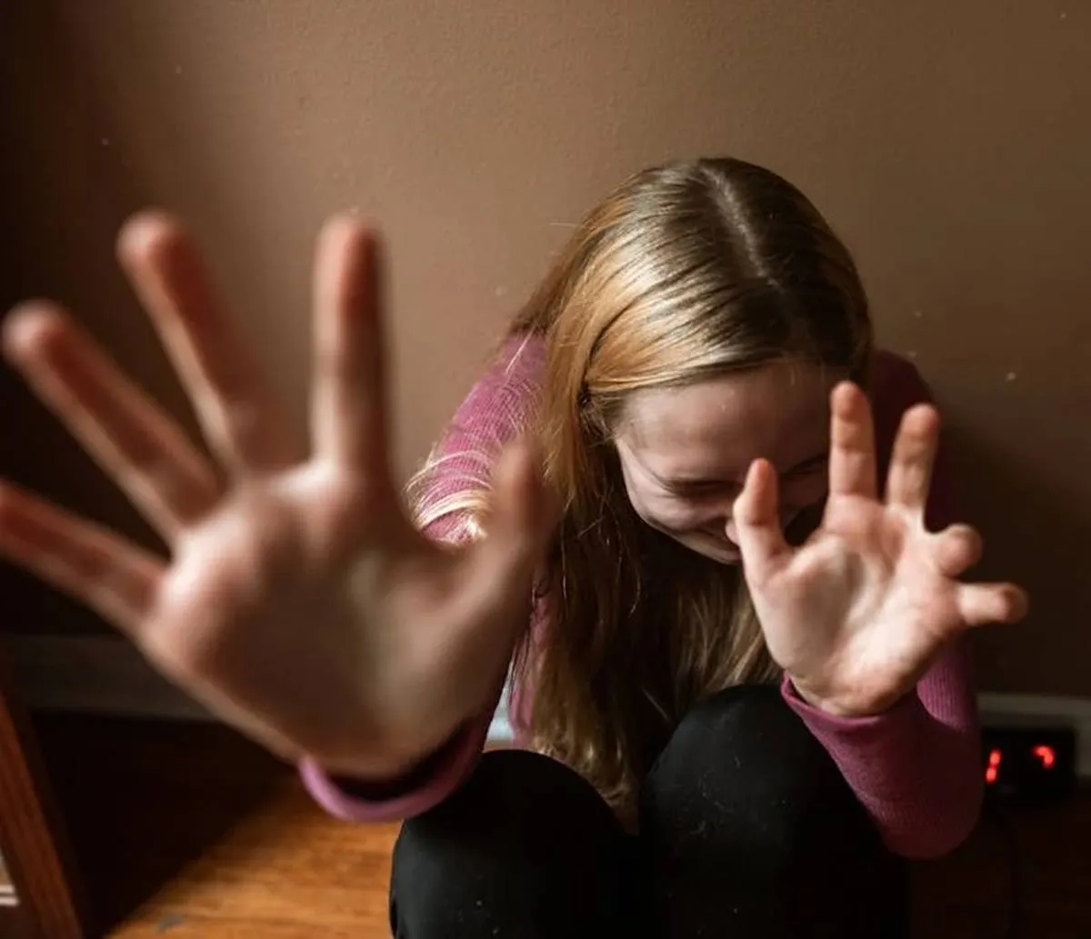 Mulher agredida pelo marido disfarça pedido de socorro ao 190 com cotação de frete