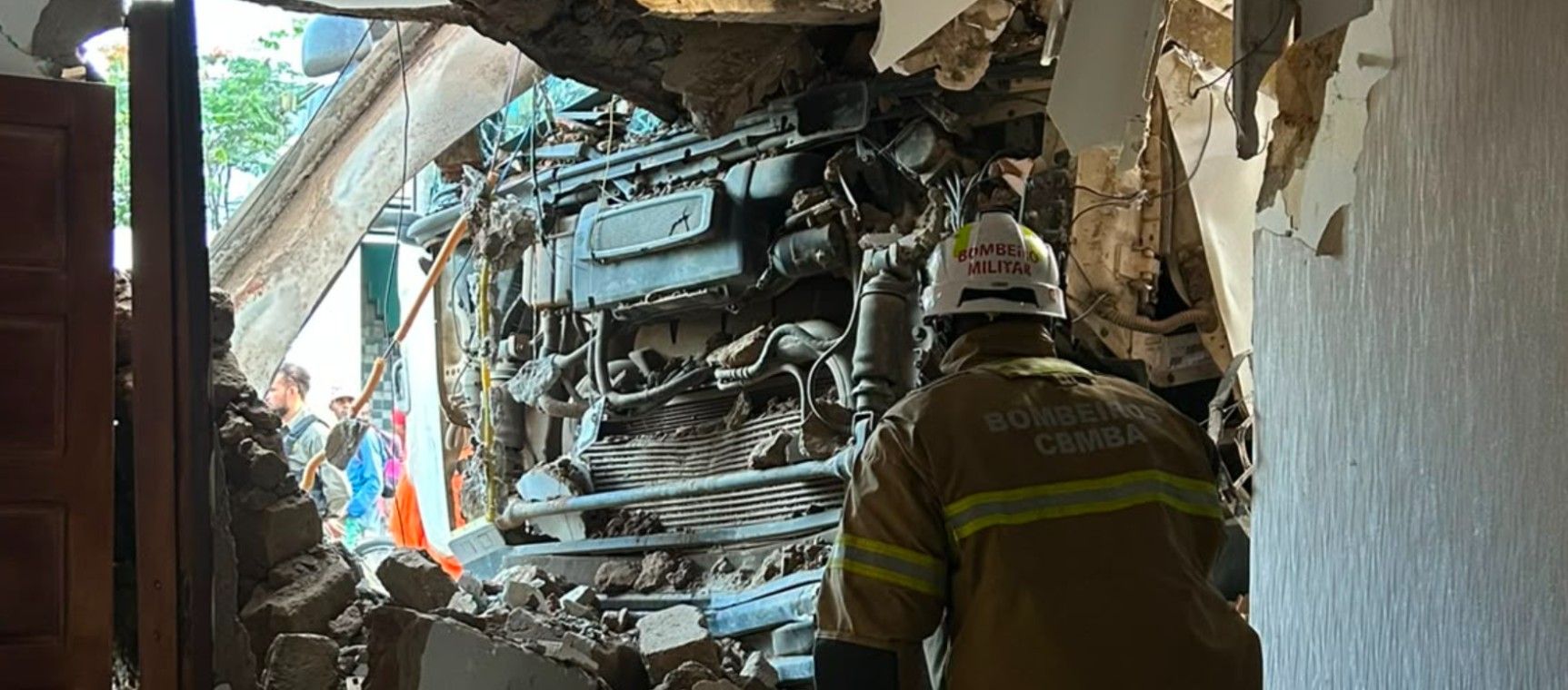 Divulga&ccedil;&atilde;o/ 11&ordm; Batalh&atilde;o de Bombeiros Militar