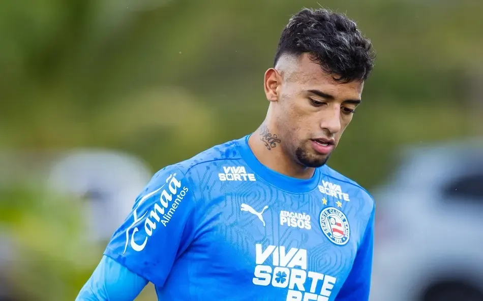 Lucho Rodriguez tem oscilações em campo, defendendo o Bahia