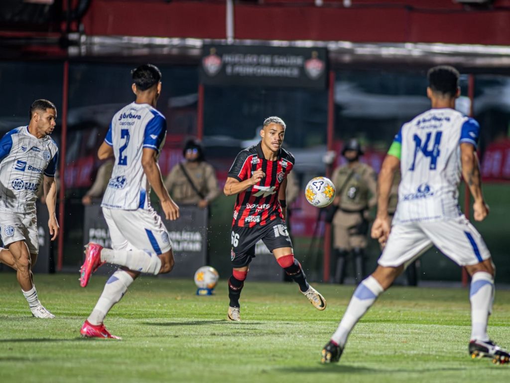 O Vitória perdeu por 1x0 e foi eliminado da Copa do Nordeste. Foto: Victor Ferreira/EC Vitória