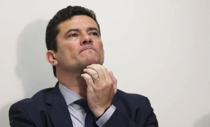 Moro vai ao Senado  prestar esclarecimentos sobre mensagens divulgadas por site