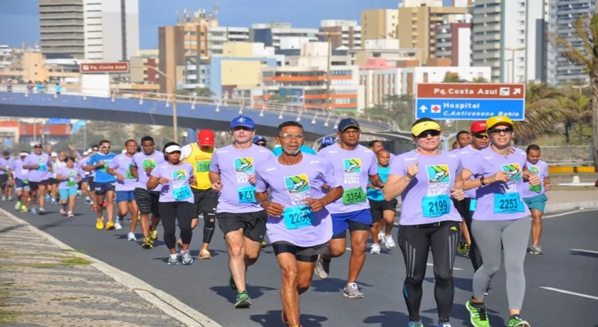 Maratona da Bahia altera tráfego na Orla neste domingo