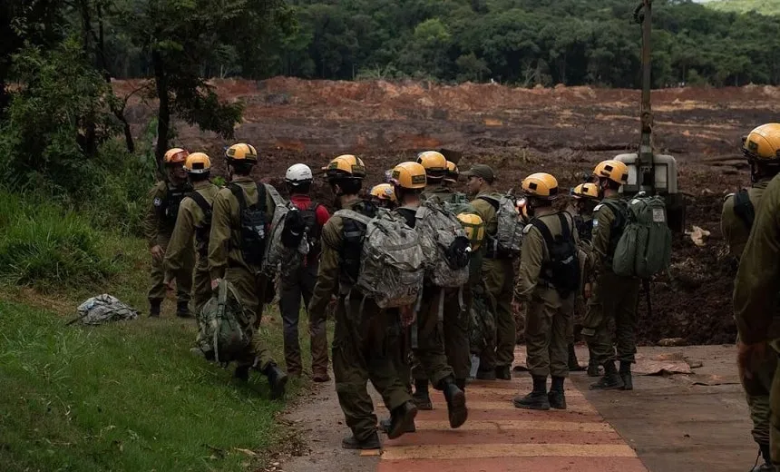 Dois engenheiros suspeitos de fraudes em Brumadinho são presos