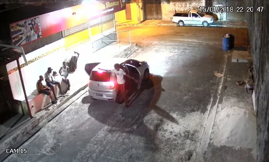 BALEADO: Polícia Militar prende integrante de bando que praticava roubos no Subúrbio