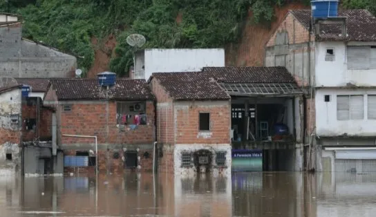 Número de mortes causadas pelas chuvas na Bahia chega a 25; mais de 150 municípios estão em estado de emergência