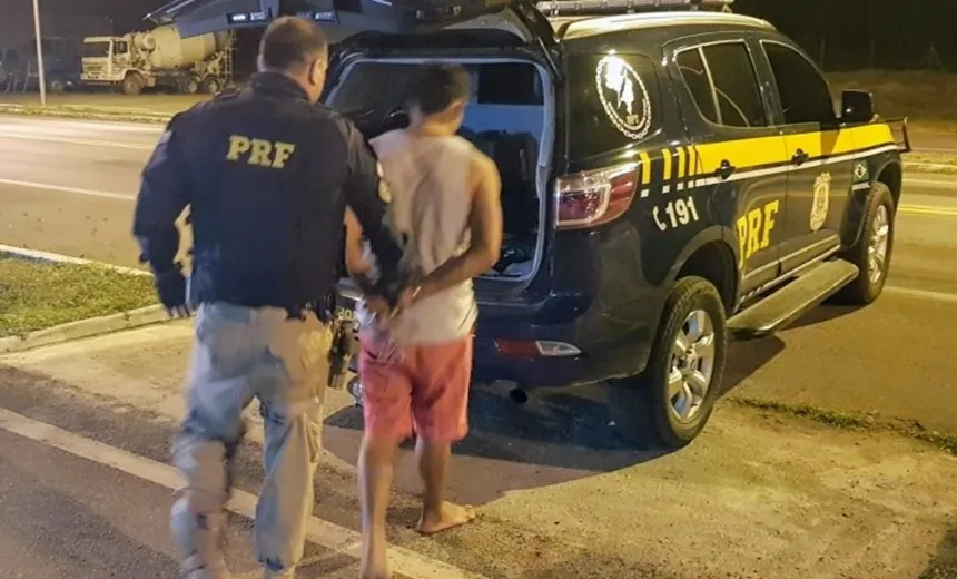 Foragido da Justiça, homem condenado por roubo é preso pela PRF 
