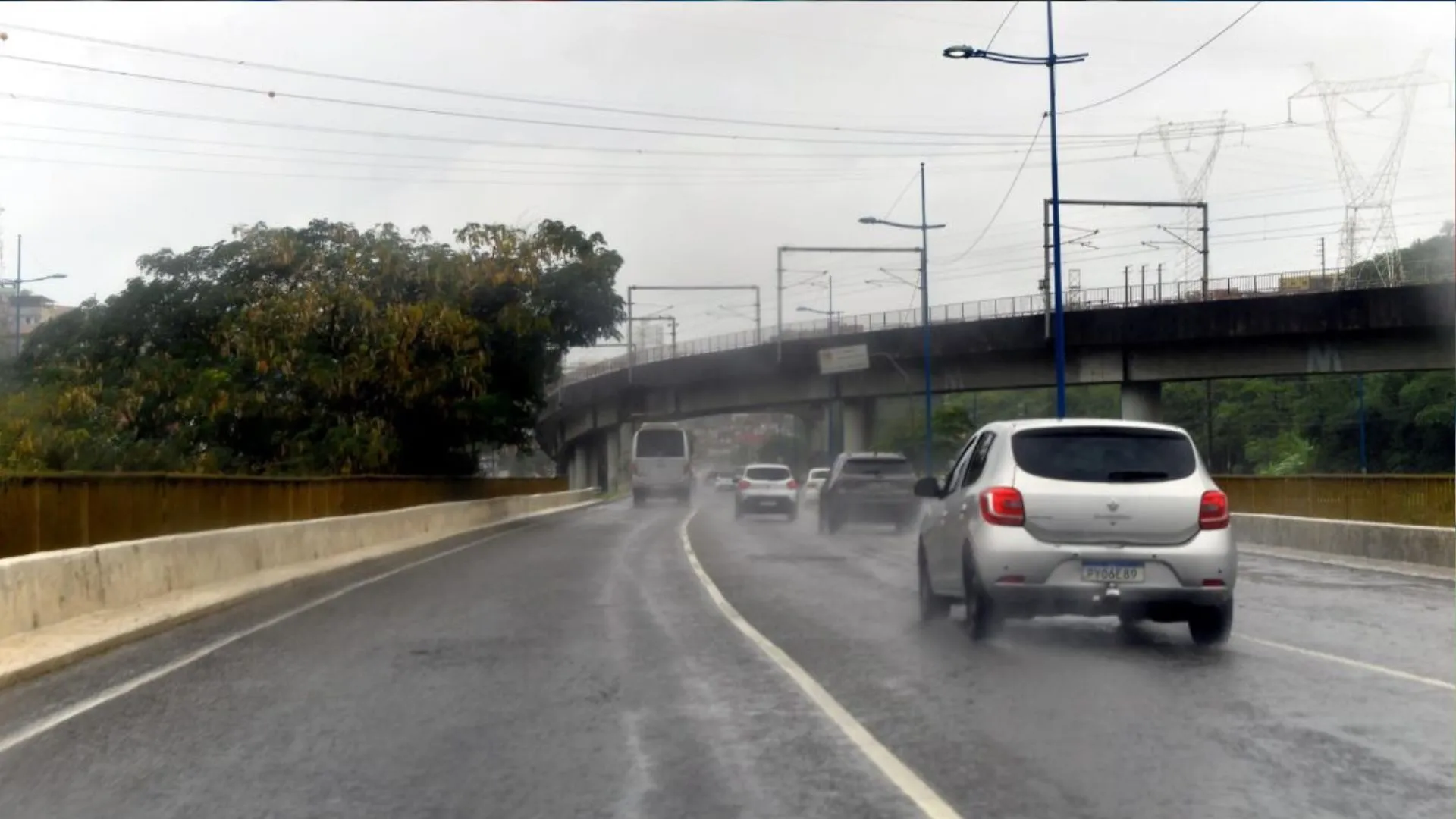 Salvador tem chuva no sábado e sol no domingo com presença de calor