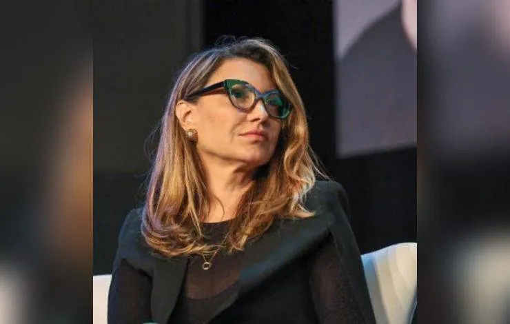 PF investiga ataque hacker à conta de Janja em rede social