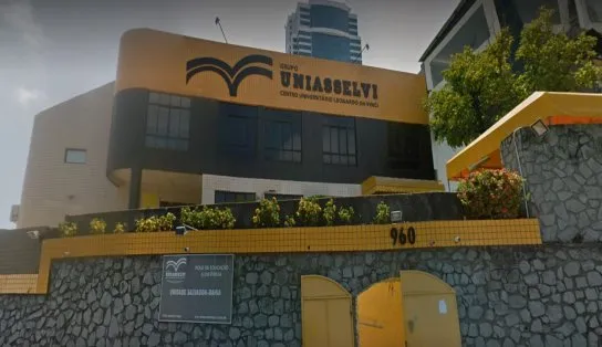 Com salários de até R$ 2.200, universidade abre 20 vagas de emprego em Salvador e Lauro de Freitas; veja detalhes