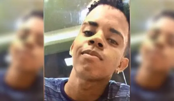 Jovem desaparece após entrar no mar na praia de Tubarão; amigos relatam momentos de tensão