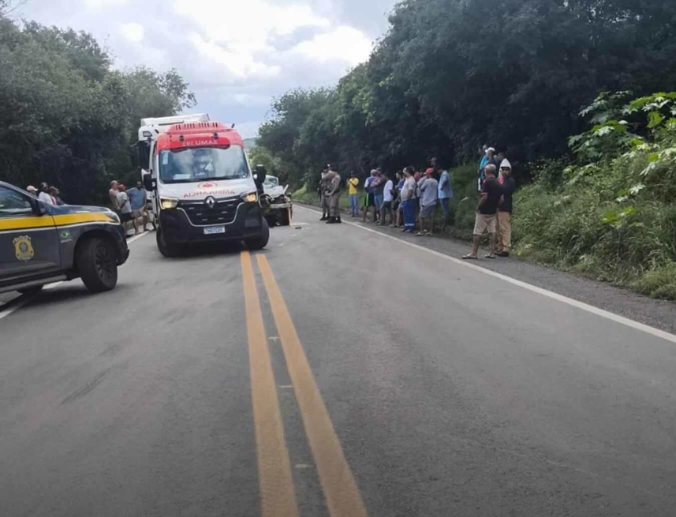 Acidentes Da Br 116 Deixam Tr&ecirc;s Mortos E Tr&ecirc;s Feridos Graves Na Bahia